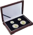 Guardhouse Wood Display Box - GH-W1300: Commonly used for Gold Eagle Set (2S,2L)