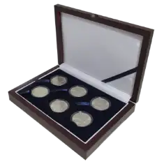 Guardhouse Wood Display Box - GH-W1300: Half Dollars (6M)