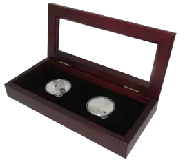 Guardhouse Glass-top Wood Display Box -GH-W1800: (2L)